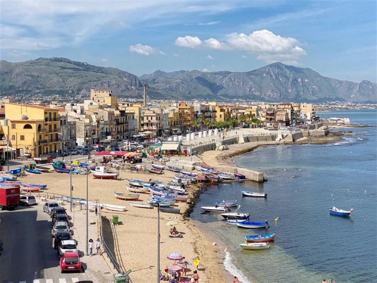 Solemar Sicilia - Casa Tramonto Apartment บาเกเรีย ภายนอก รูปภาพ